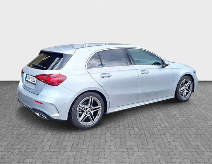 Mercedes-Benz Třídy A Hatchback 2,0 l 110 kw