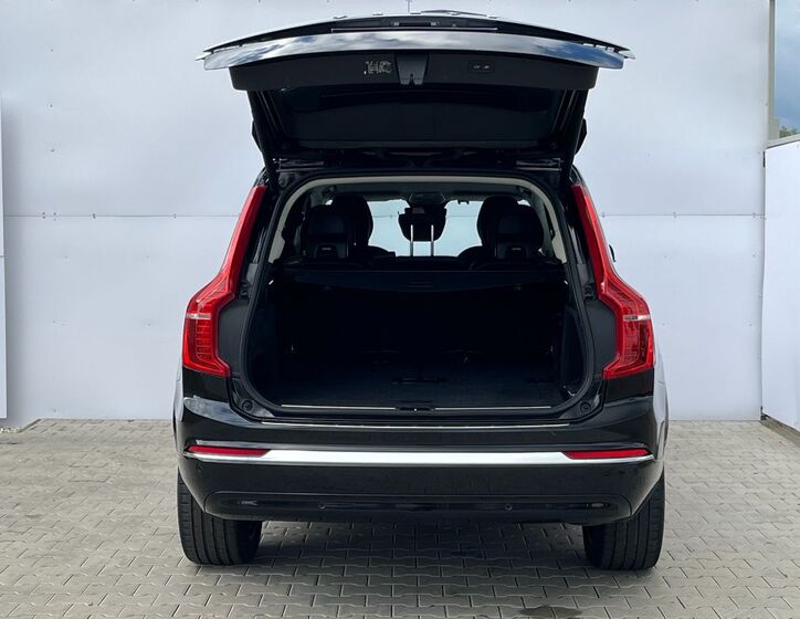 Volvo XC90 10