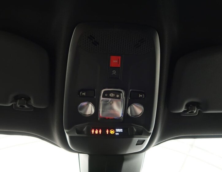 Peugeot 2008 SUV / Terénní 1,2 l 74 kw