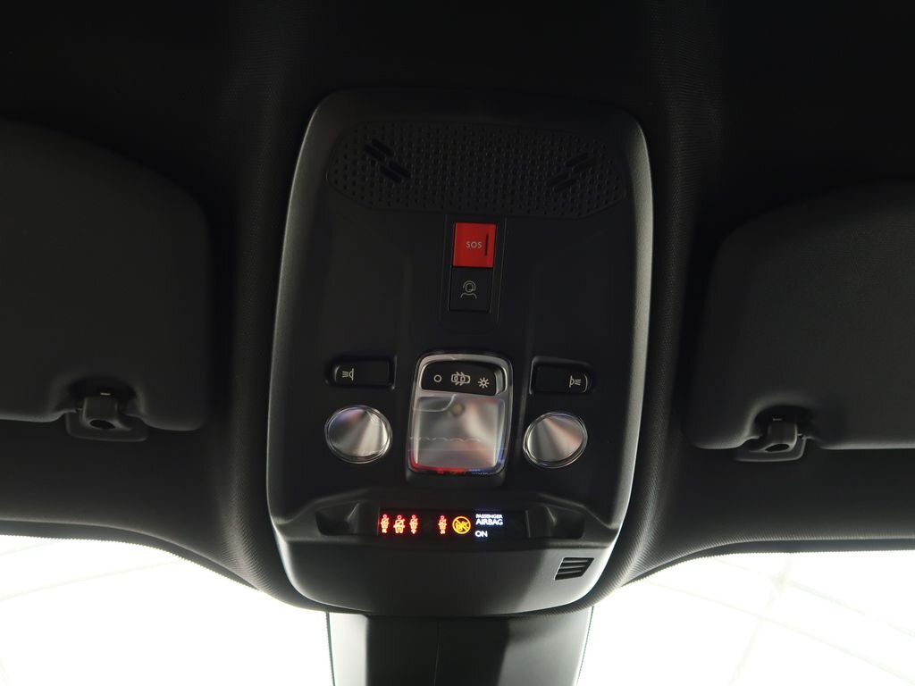 Peugeot 2008 SUV / Terénní 1,2 l 74 kw