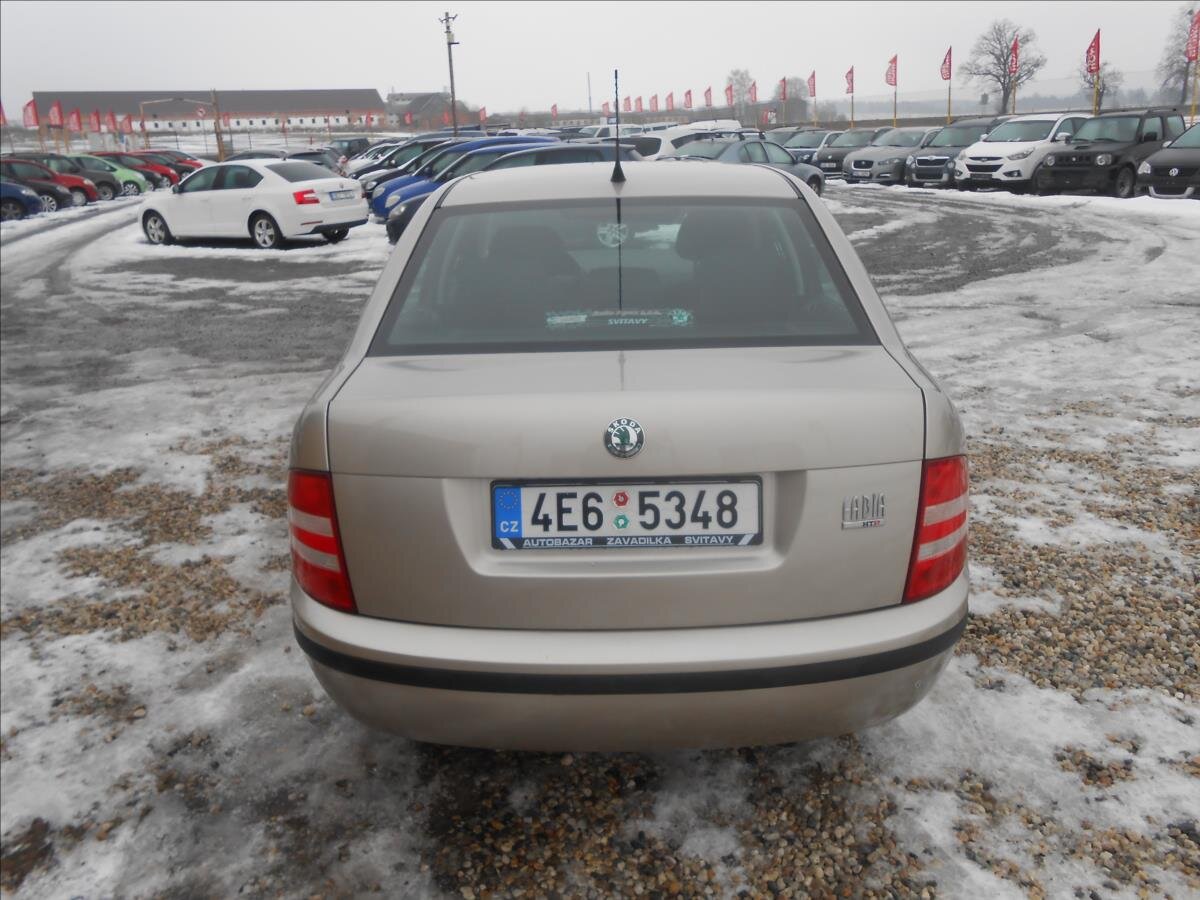 Škoda Fabia Sedan / Limuzína 1,2 l 47 kw