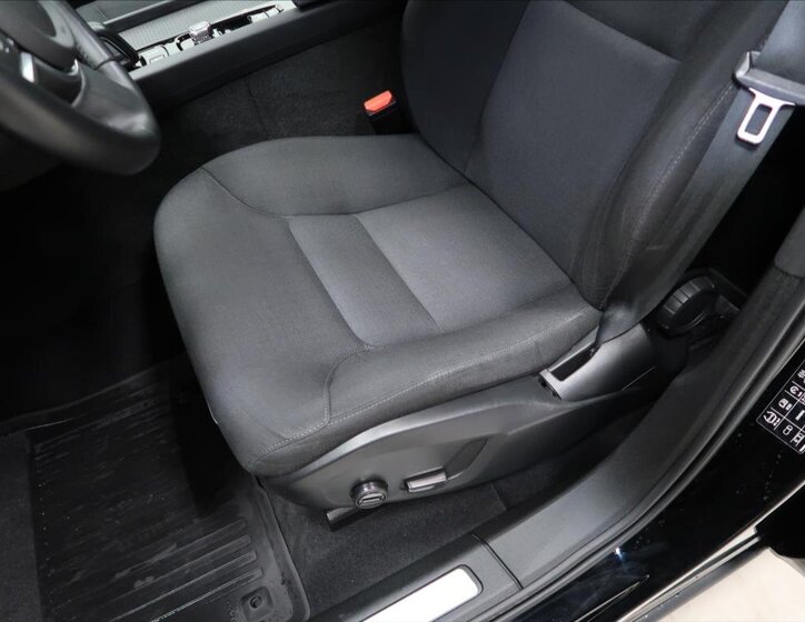 Volvo XC60 SUV 2,0 l 145 kw