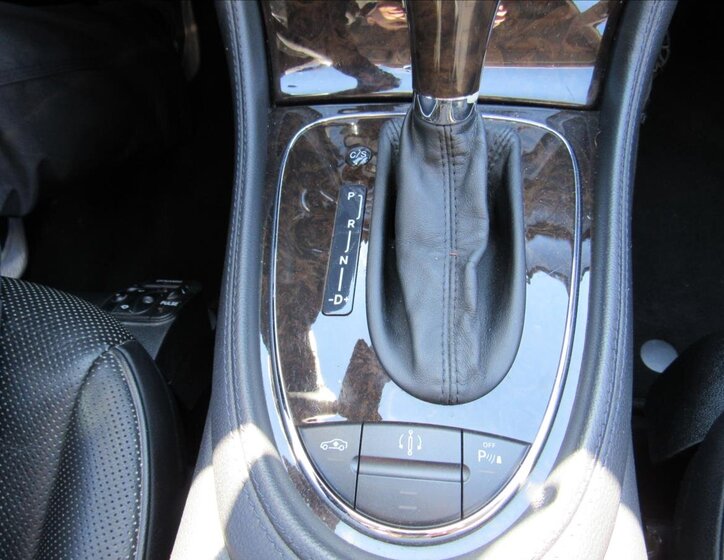 Mercedes-Benz CLS Sedan / Limuzína 3,0 l 165 kw