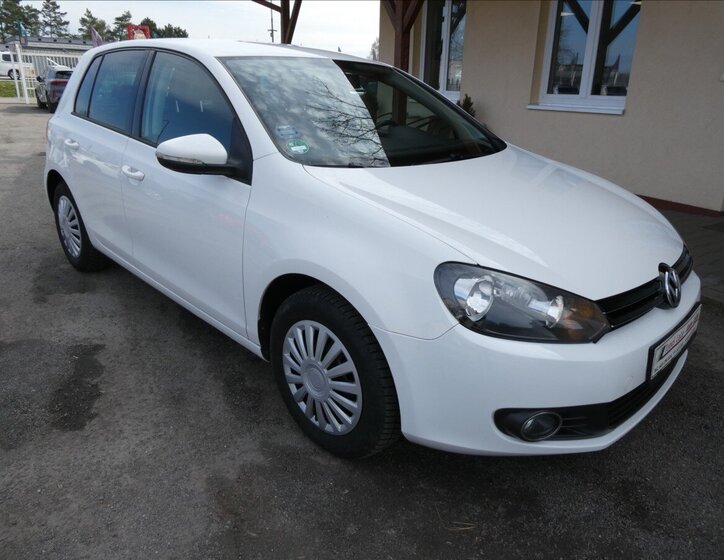 Volkswagen Golf Hatchback 1,2 l 63 kw