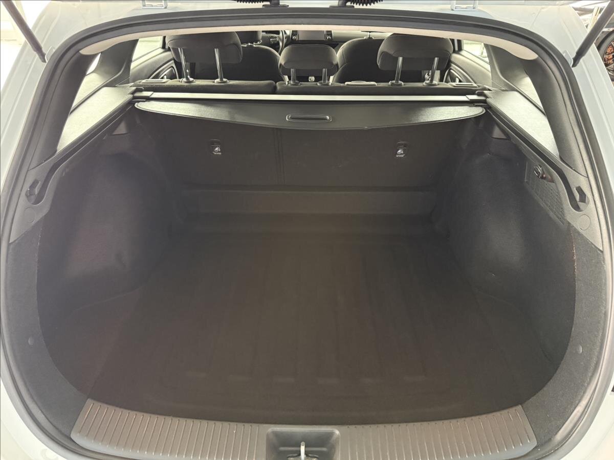 Hyundai i30 Kombi 998,0 88 kw