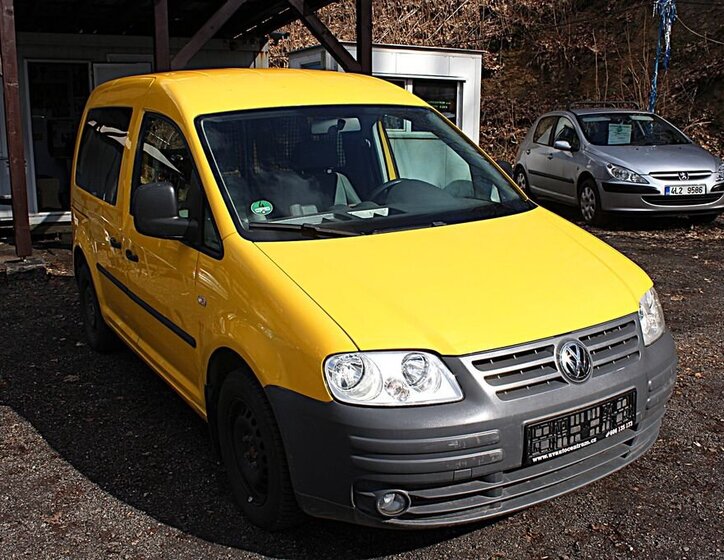 Volkswagen Caddy Skříň 2,0 l 51 kw