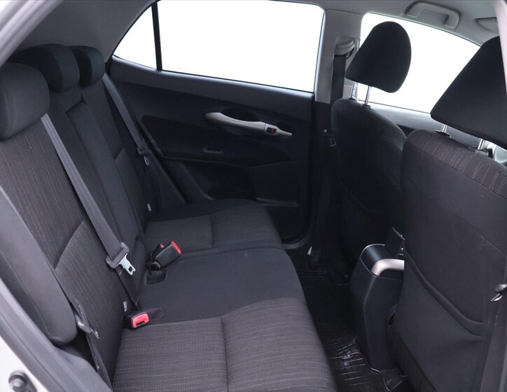 Toyota Auris Hatchback 2,0 l 93 kw