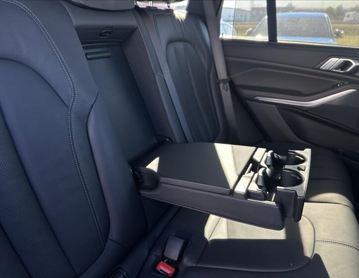 BMW X5 SUV / Terénní 3,0 l 210 kw