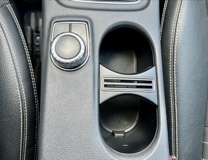 Mercedes-Benz Třídy A 33