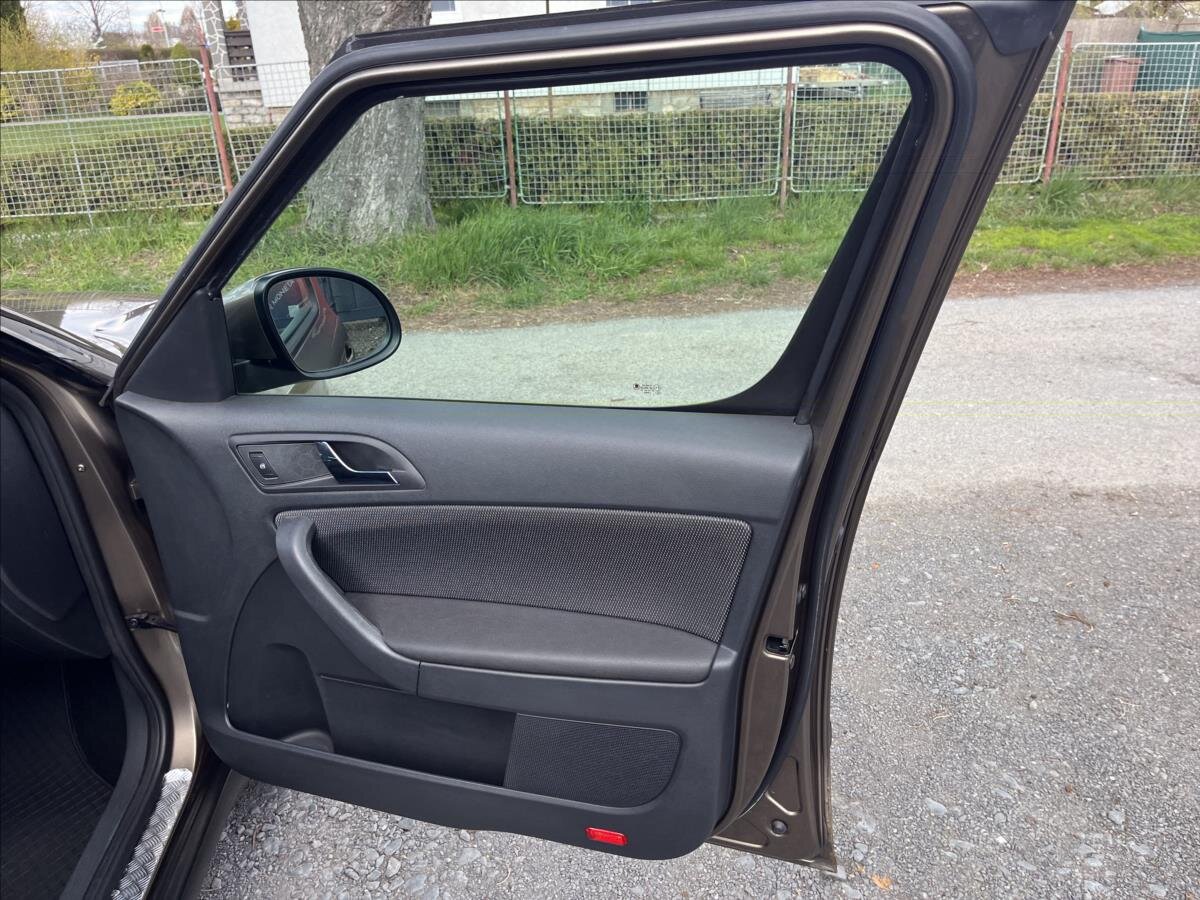 Škoda Yeti SUV / Terénní 1,2 l 77 kw