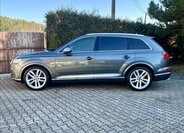 Audi SQ7 SUV / Terénní 4,0 l 320 kw