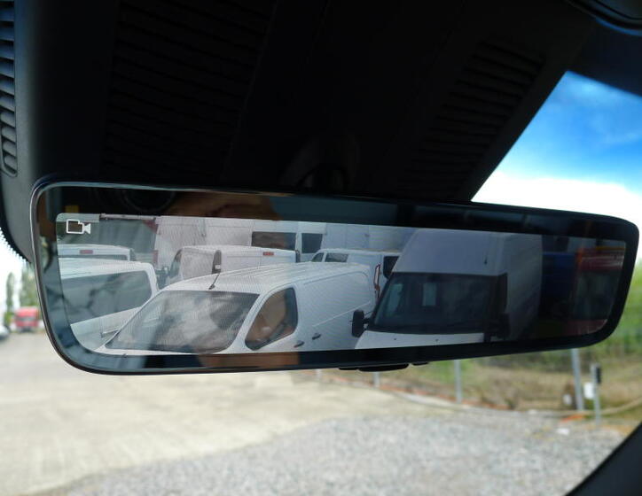 Mercedes-Benz Sprinter 23