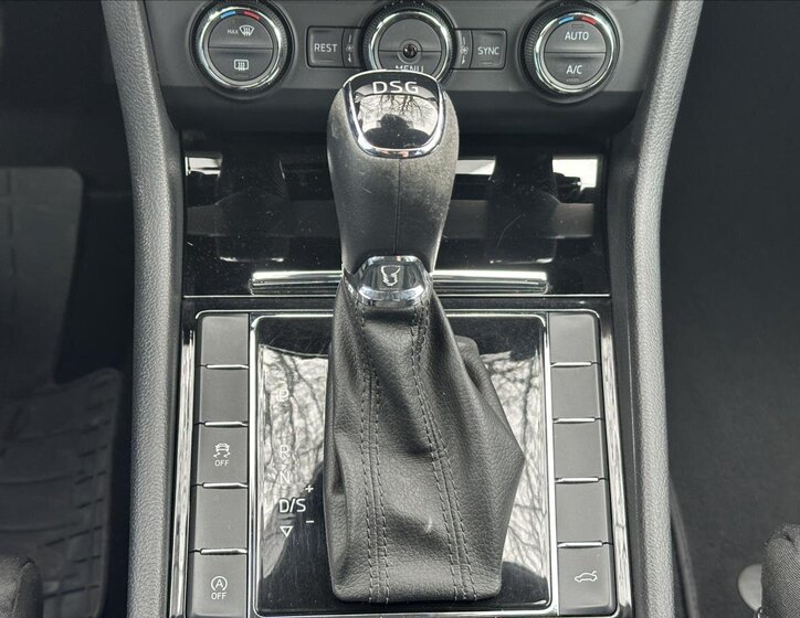 Škoda Superb Kombi 2,0 l 140 kw