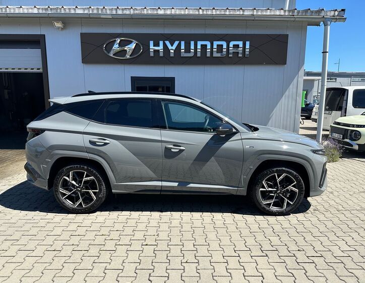Hyundai Tucson 4