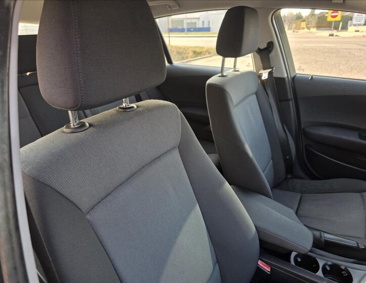 BMW Řada 1 Hatchback 2,0 l 90 kw