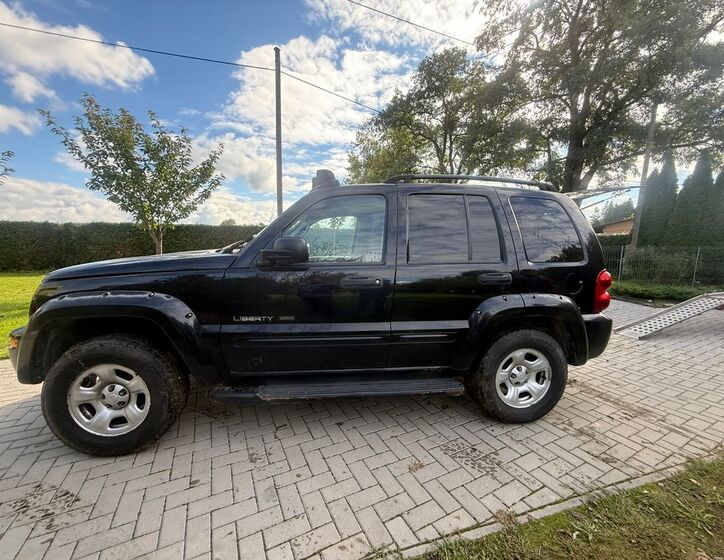 Jeep Liberty 2