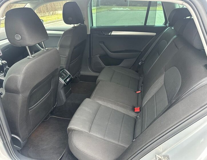 Škoda Superb Kombi 2,0 l 110 kw