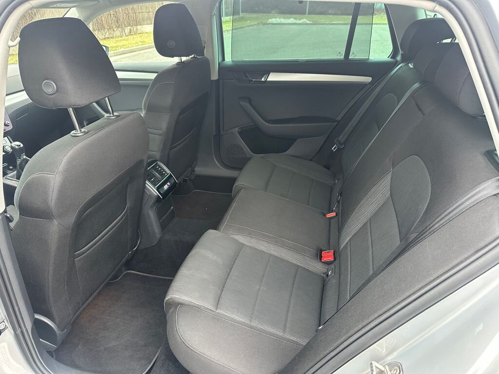 Škoda Superb Kombi 2,0 l 110 kw