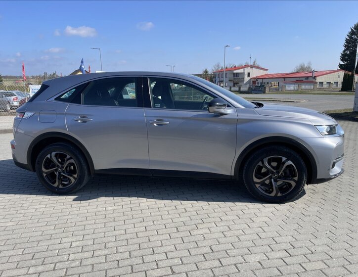 DS Automobiles DS7 Crossback Kombi 2,0 l 130 kw
