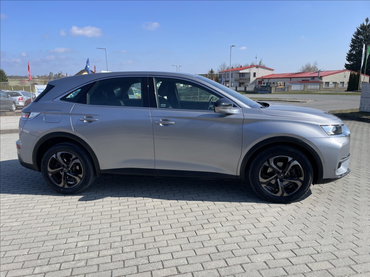 DS Automobiles DS7 Crossback Kombi 2,0 l 130 kw