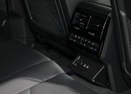 Volkswagen Touareg SUV / Terénní 3,0 l 210 kw