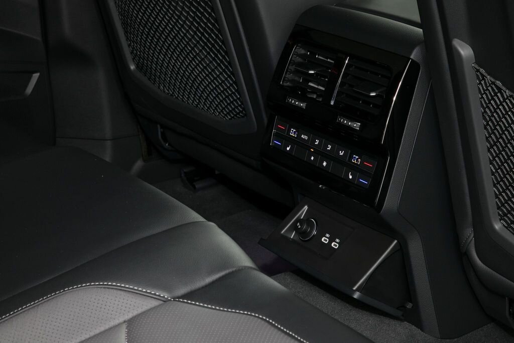 Volkswagen Touareg SUV / Terénní 3,0 l 210 kw