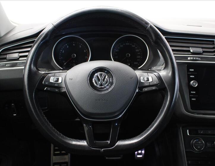 Volkswagen Tiguan 17