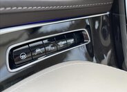 Mercedes-Benz Třídy S 12