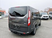 Ford Tourneo Custom 6