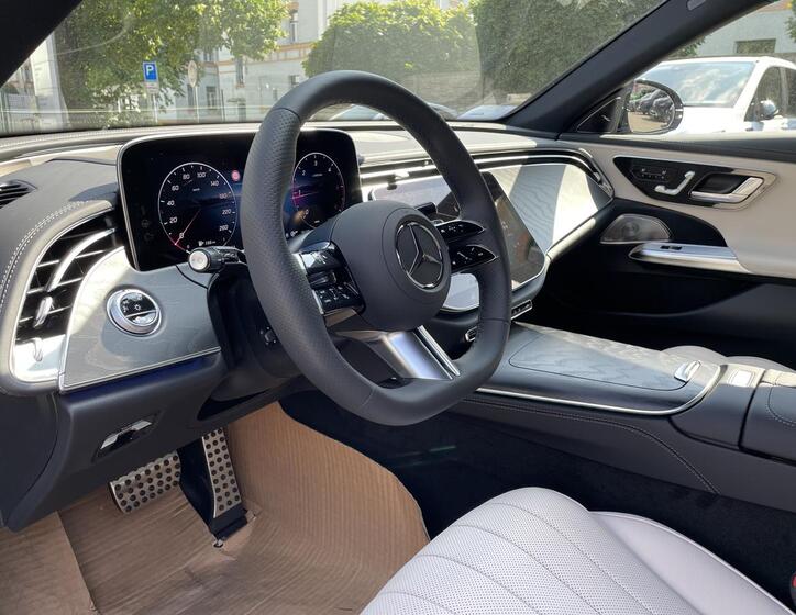 Mercedes-Benz Třídy E 6