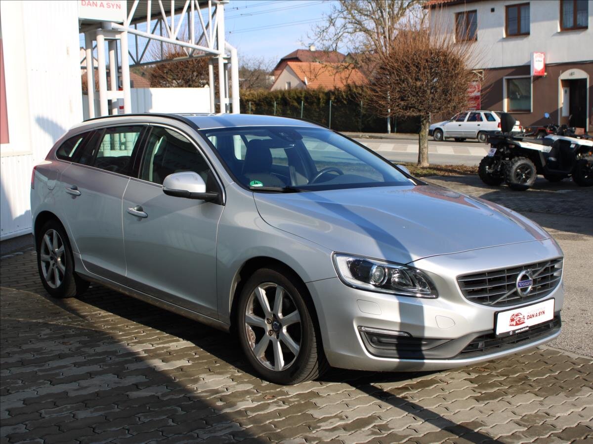 Volvo V60 Kombi 2,0 l 110 kw