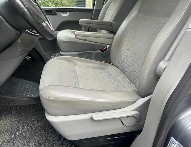 Volkswagen Transporter 38