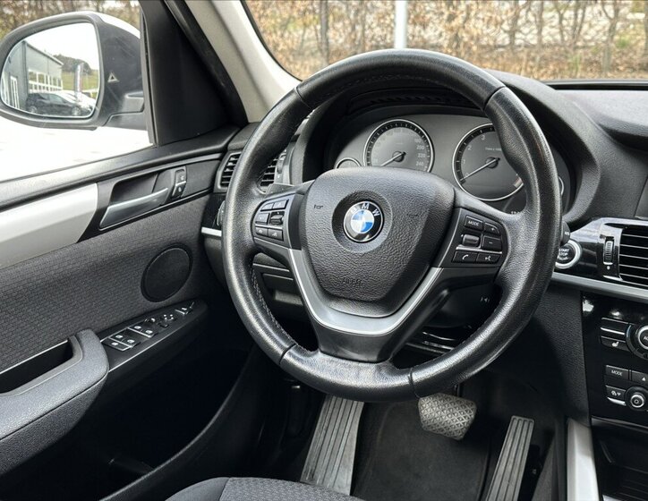 BMW X3 SUV / Terénní 2,0 l 180 kw