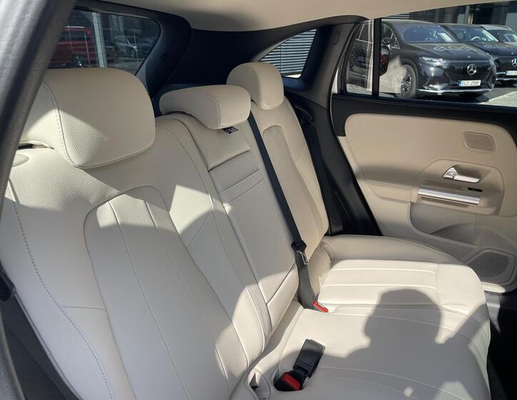 Mercedes-Benz EQA 20