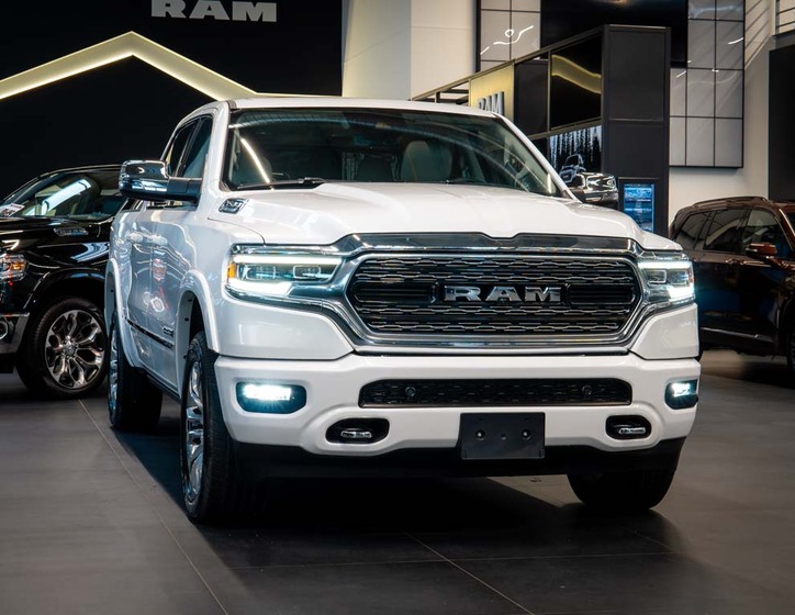 Dodge RAM 10