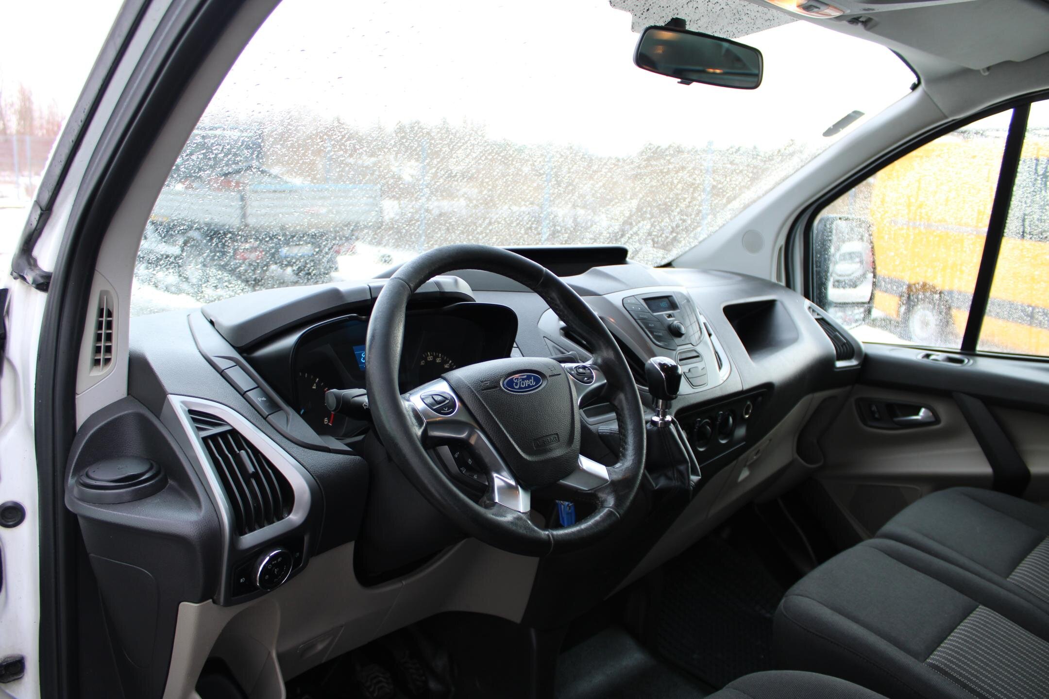 Ford Transit Custom Užitková 2,2 l 92 kw