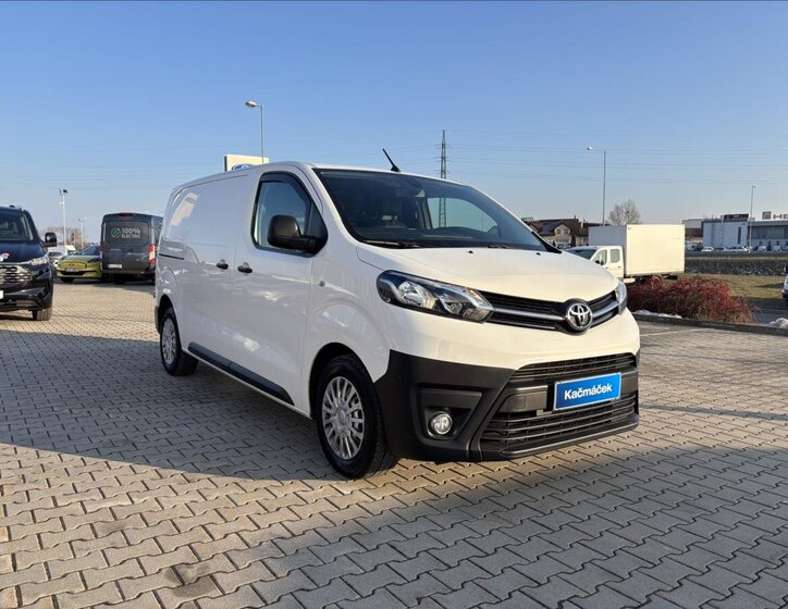 Toyota ProAce Skříň 2,0 l 90 kw