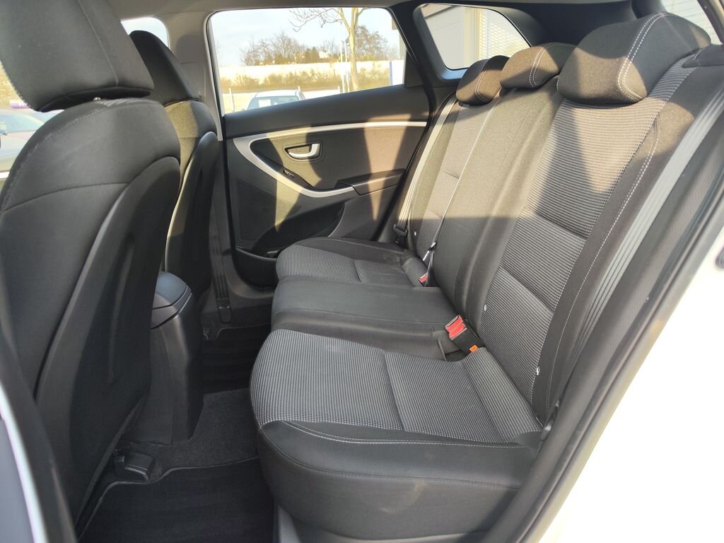 Hyundai i30 Kombi 1,6 l 81 kw