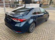 Toyota Corolla Sedan 1,5 l 92 kw