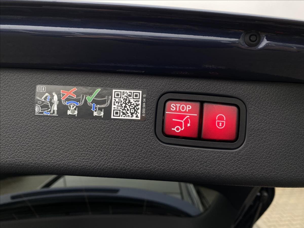 Mercedes-Benz Třídy C Kombi 2,0 l 147 kw