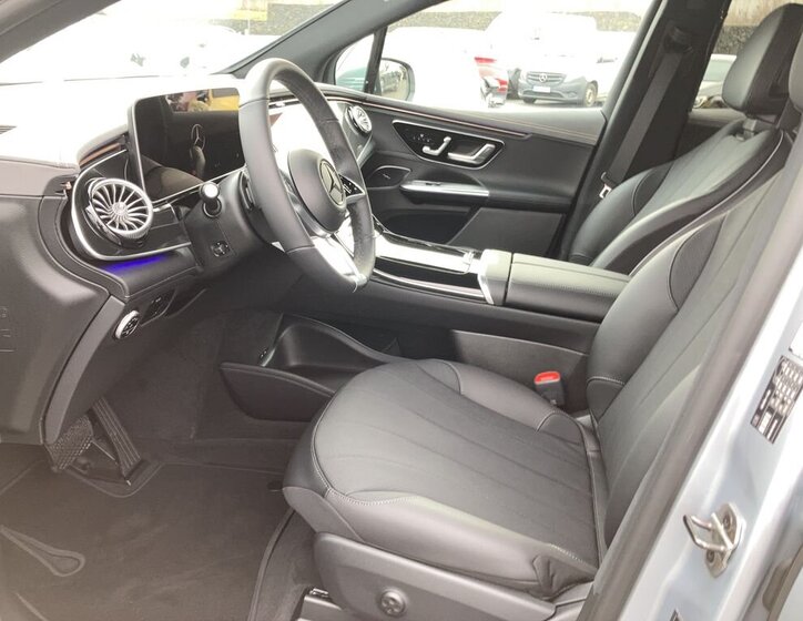 Mercedes-Benz EQE SUV / Terénní 0,0 215 kw