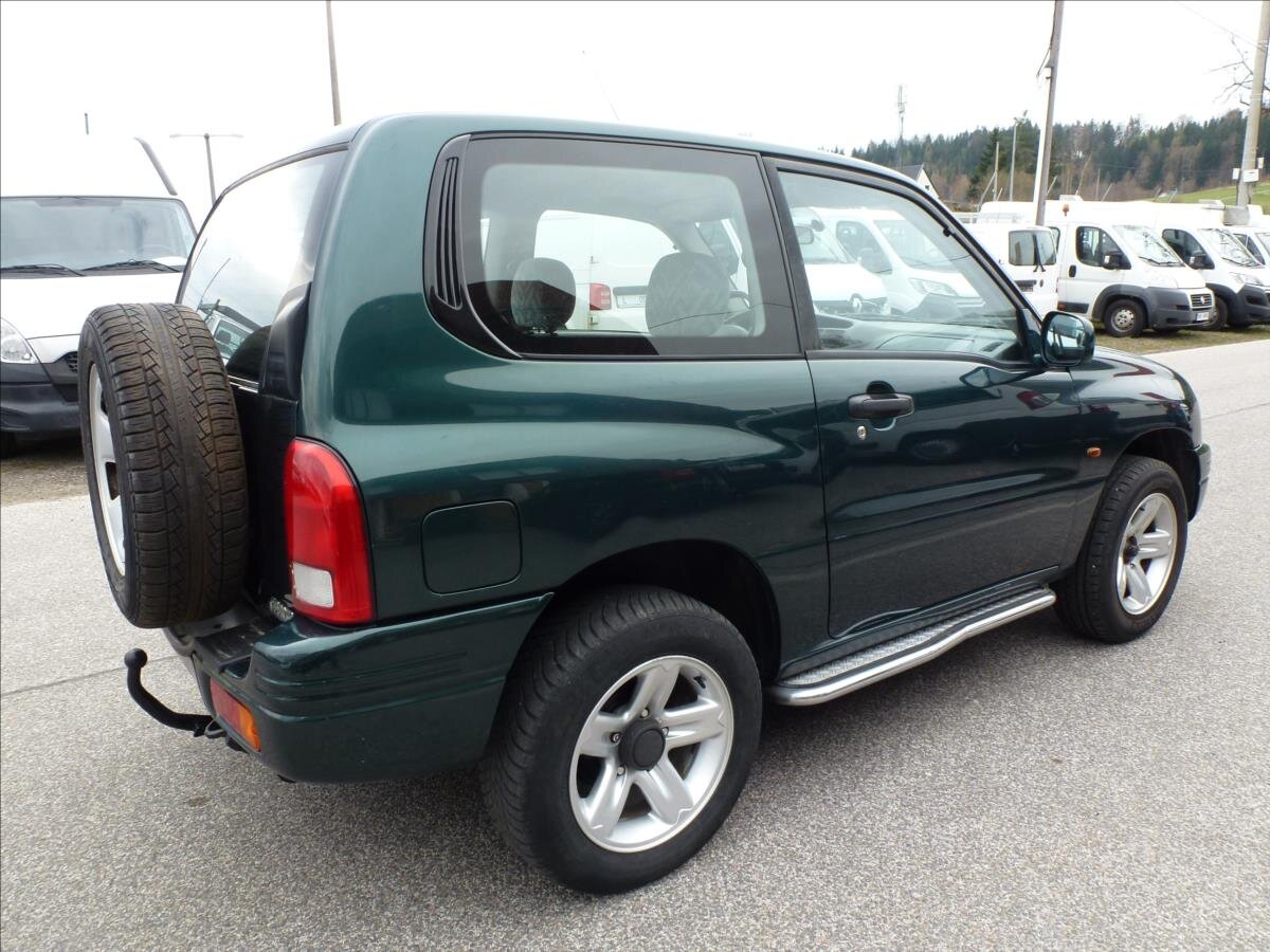 Suzuki Grand Vitara SUV / Terénní 2,0 l 94 kw