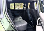 Land Rover Defender SUV 3,0 l 257 kw