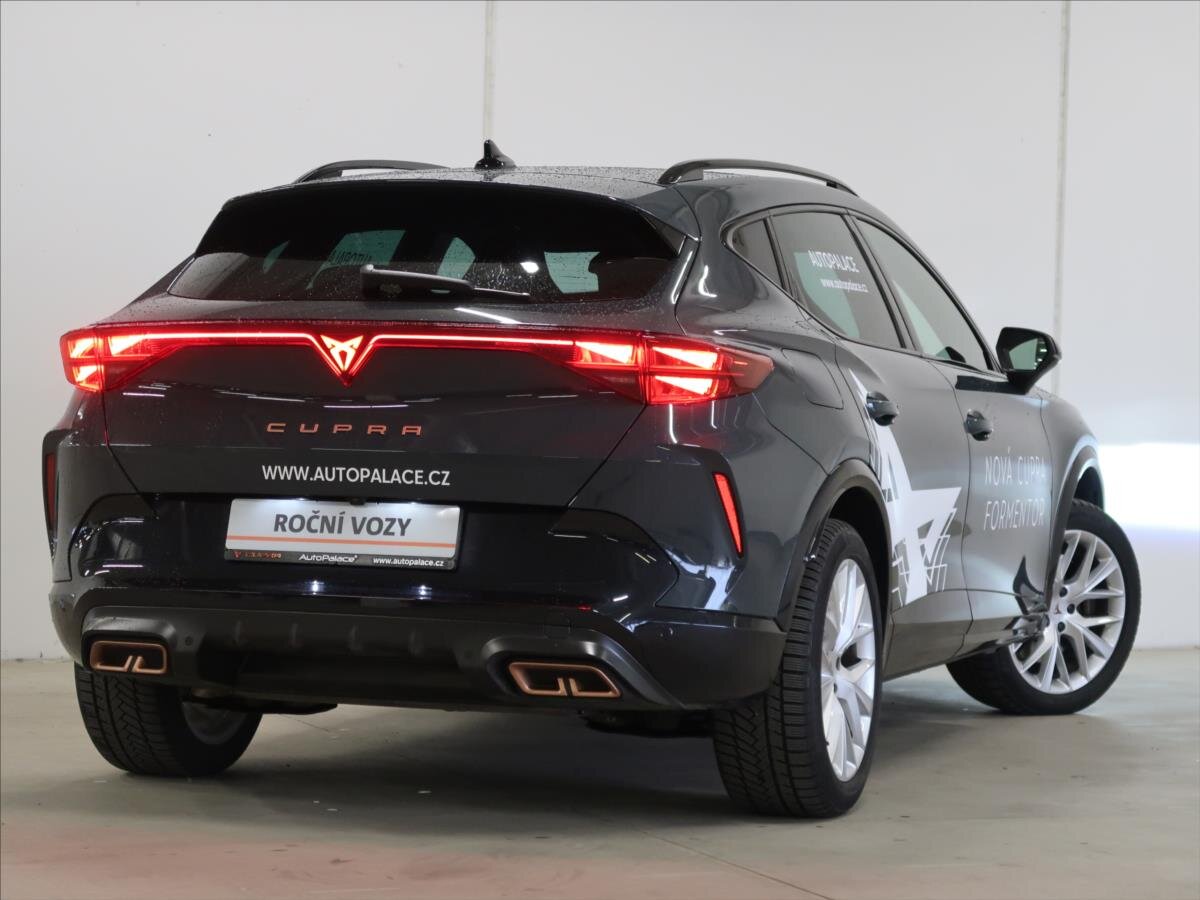 Cupra Formentor SUV 1,5 l 200 kw