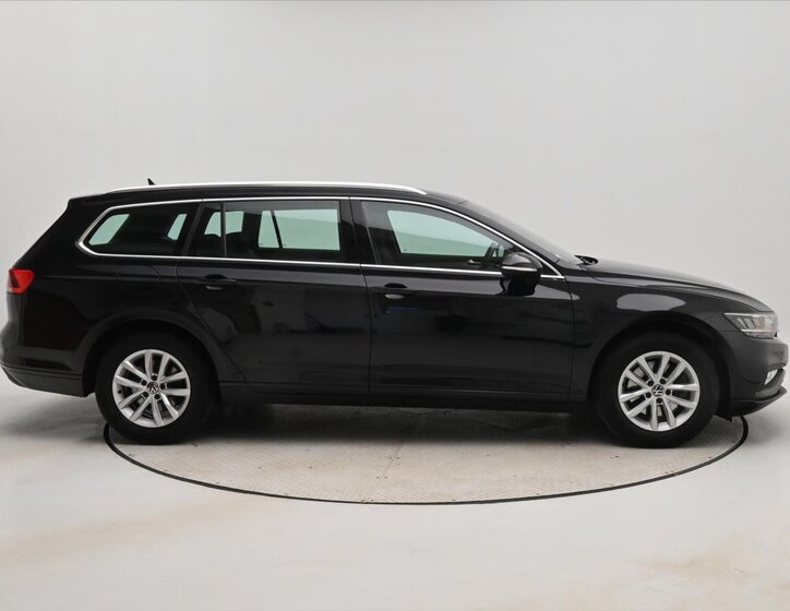 Volkswagen Passat Kombi 2,0 l 110 kw