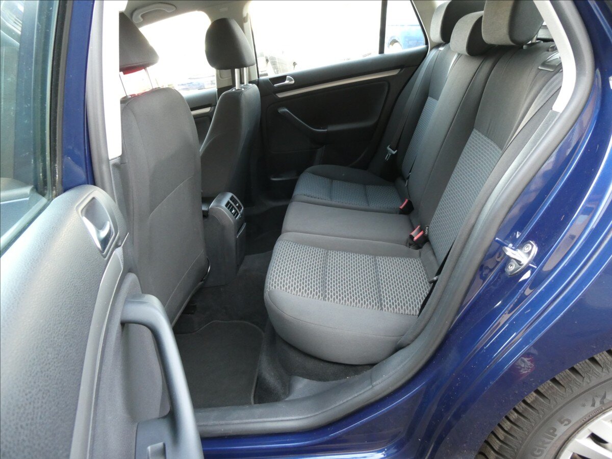 Volkswagen Golf Kombi 1,2 l 77 kw