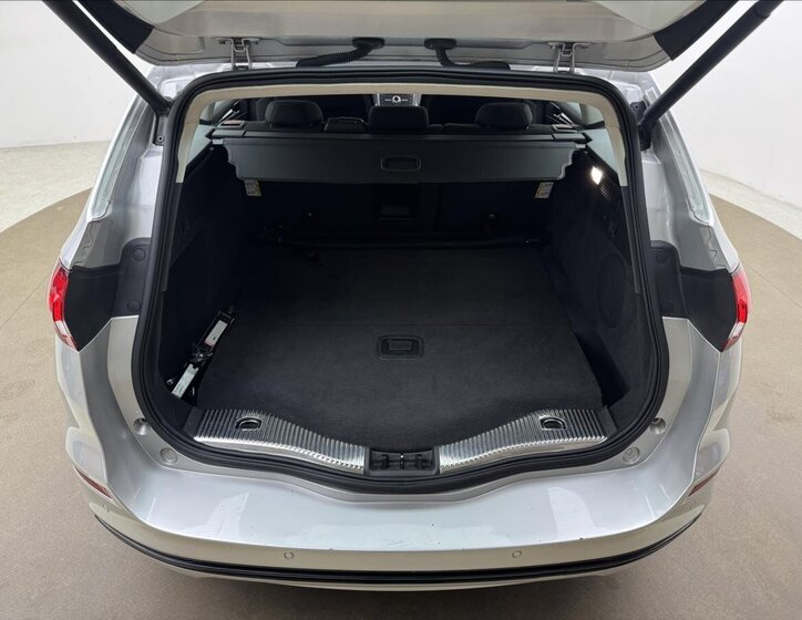 Ford Mondeo Kombi 2,0 l 110 kw