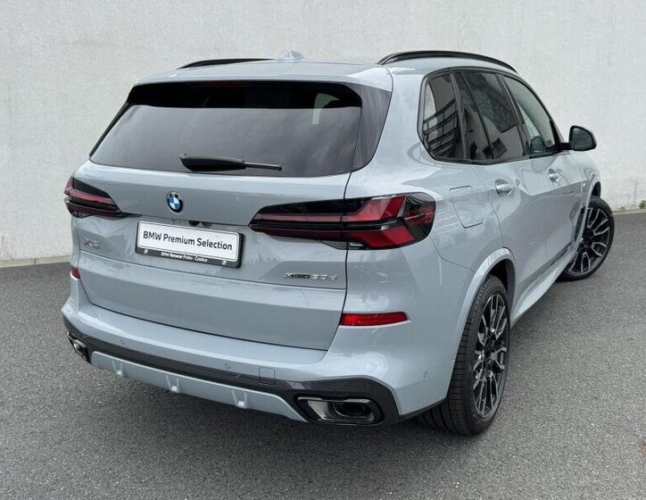 BMW X5 SUV / Terénní 3,0 l 210 kw