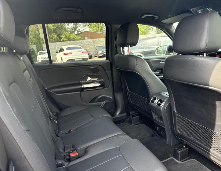 Mercedes-Benz GLB 15