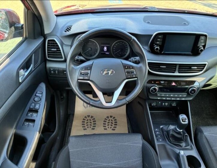 Hyundai Tucson SUV / Terénní 1,6 l 100 kw